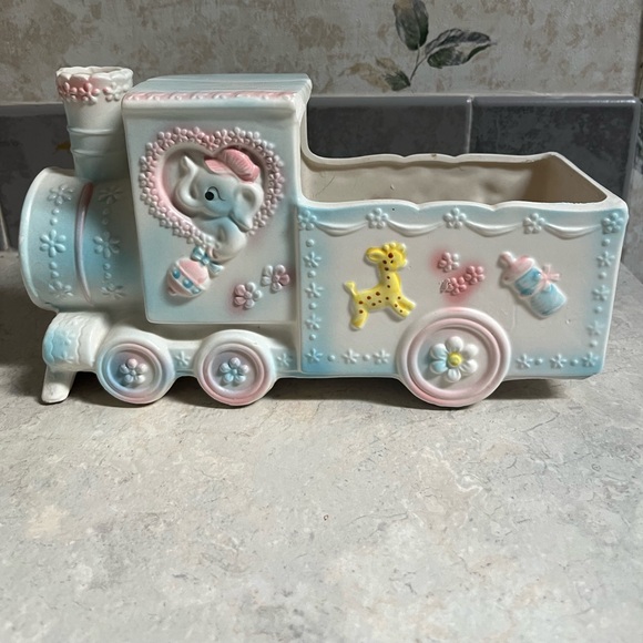 Vintage Relpo Train planter pastel baby nursery elephant - Picture 11 of 16